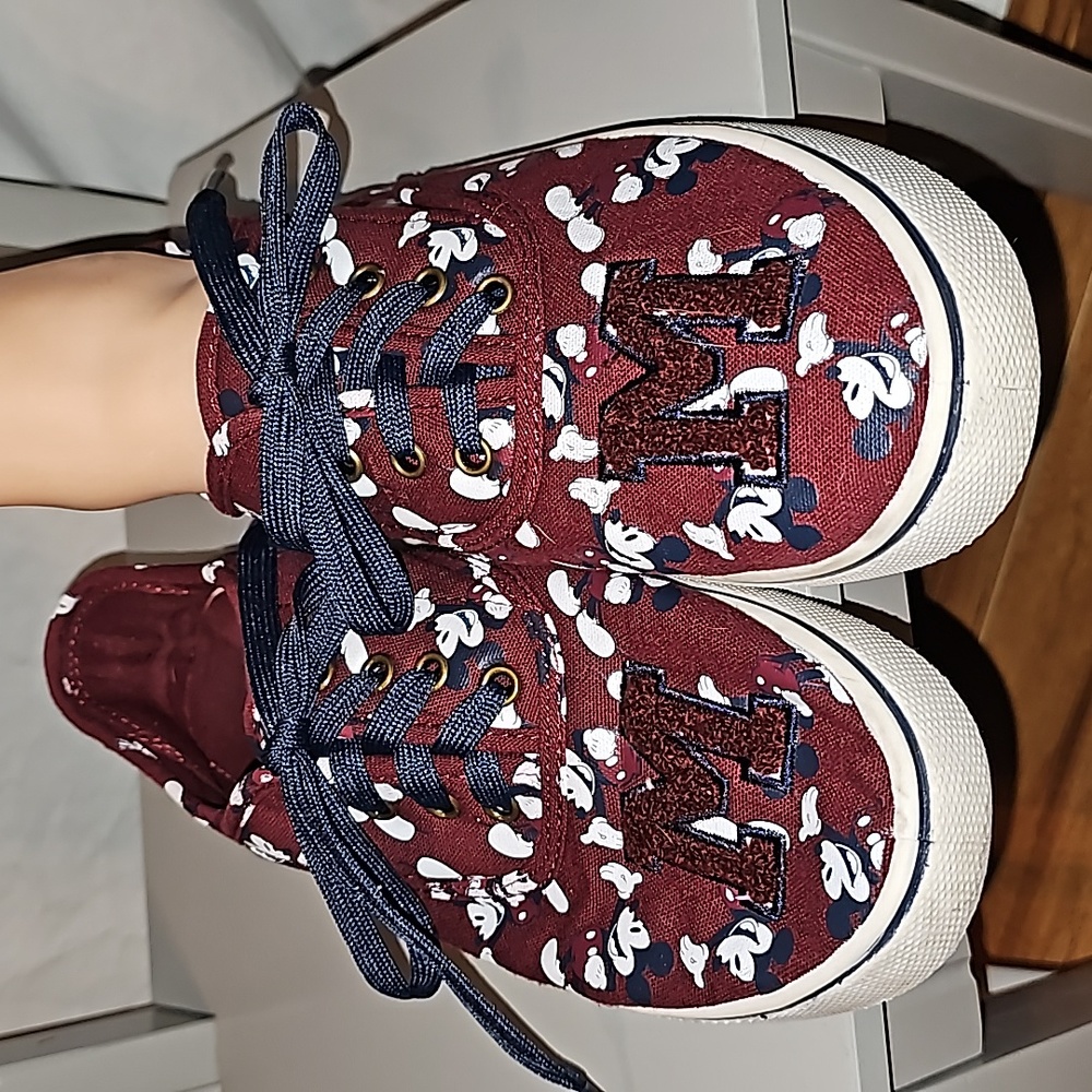 Disney Mickey Mouse sneakers